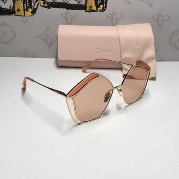 New Authentic Chloé CH0026S 003 Sunglasses – Shiny Gold Frame / Solid Nude - Picture 11 of 14